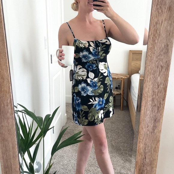 NWT HARLOW Black/Blue Floral Sundress - Picture 6 of 15